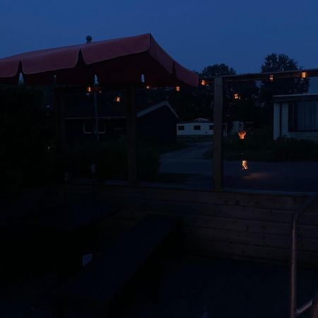 Chalet 4 Persoons Anloo Номер фото
